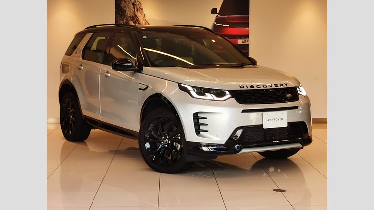 2024 認定中古車 Land Rover Discovery Sport ハクバシルバー P300eプラグインハイブリッド（ガソリン） 標準ホイール DYNAMIC HSE