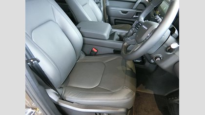 Defender 110 10