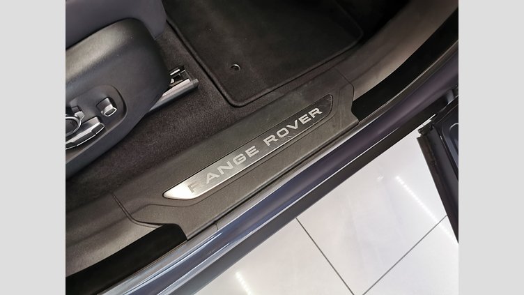 2023 認定中古車 Land Rover Range Rover Velar ヴァレジネブルー P400eプラグインハイブリッド（ガソリン） Standard Wheelbase Dynamic HSE