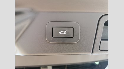 Range Rover Velar 15