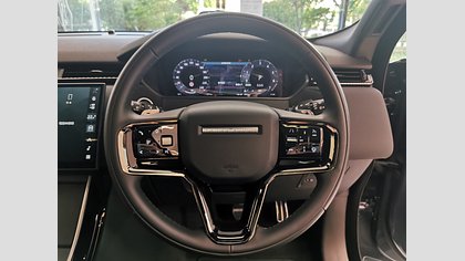 Range Rover Velar 16