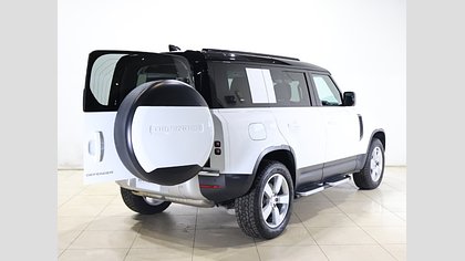 Defender 110 11