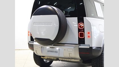 Defender 110 16