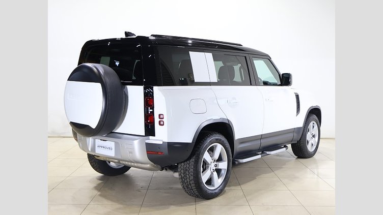 2024 認定中古車 Land Rover Defender 110 フジホワイト D350 ディーゼルマイルドハイブリッド S