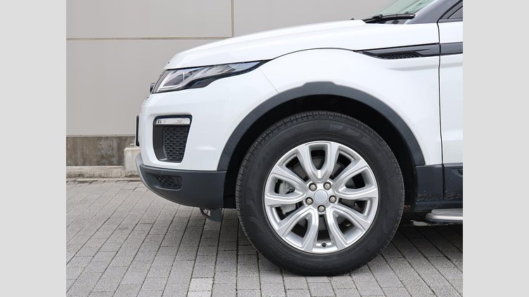 2016 認定中古車 Land Rover Range Rover Evoque Fuji White 2.0 litre Si4 Petrol ＳＥプラス
