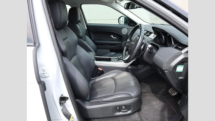 2016 認定中古車 Land Rover Range Rover Evoque Fuji White 2.0 litre Si4 Petrol ＳＥプラス