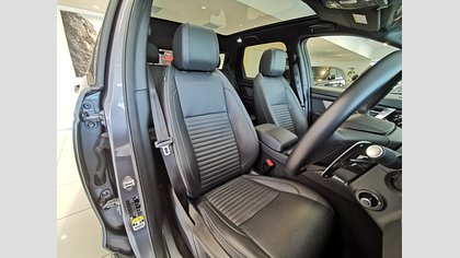 Discovery Sport 17