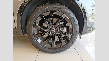 Discovery Sport 8