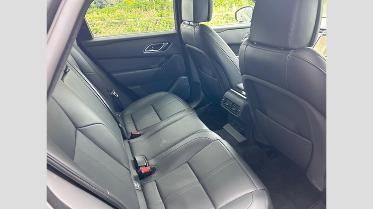 2024 認定中古車 Land Rover Range Rover Velar カルパチアングレイ P400eプラグインハイブリッド（ガソリン） スタンダードホイールベース Dynamic HSE