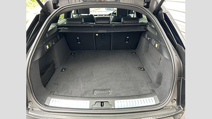 Range Rover Velar 64