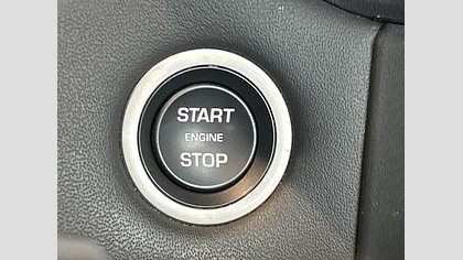 Range Rover Velar 68