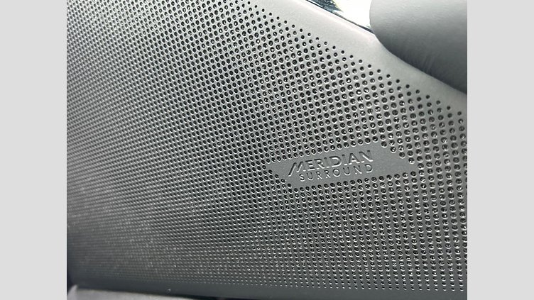 2024 認定中古車 Land Rover Range Rover Velar カルパチアングレイ P400eプラグインハイブリッド（ガソリン） スタンダードホイールベース Dynamic HSE