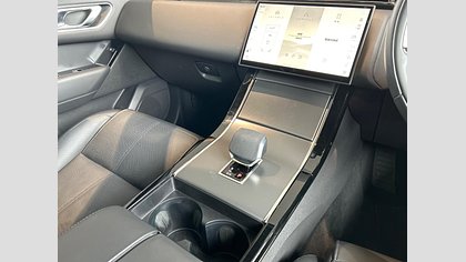 Range Rover Velar 56