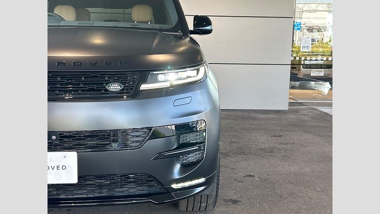 2025 認定中古車 Land Rover Range Rover Sport サントリーニブラック P550eプラグインハイブリッド（ガソリン） スタンダードホイールベース Dynamic SE