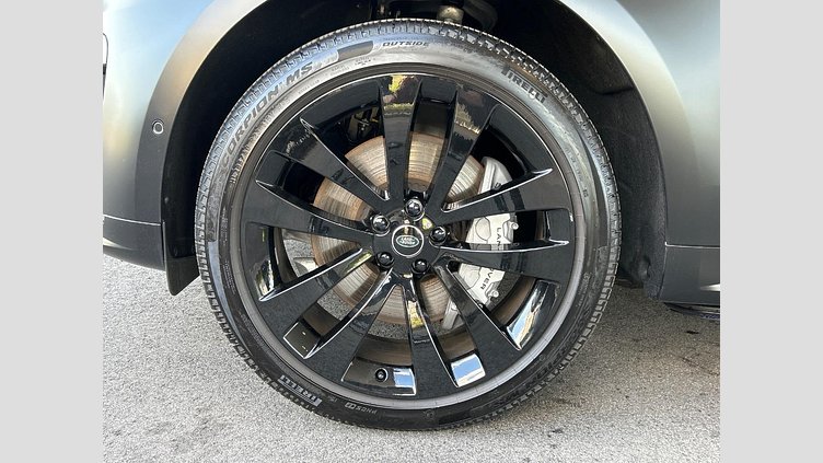 2025 認定中古車 Land Rover Range Rover Sport サントリーニブラック P550eプラグインハイブリッド（ガソリン） スタンダードホイールベース Dynamic SE