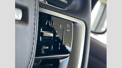 Range Rover 48
