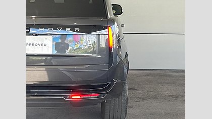Range Rover 6