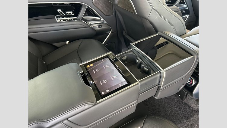 2024 認定中古車 Land Rover Range Rover カルパチアングレイ D300 AWD MHEV（AT） スタンダードホイールベース Autobiography