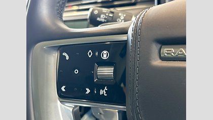 Range Rover 12