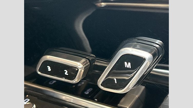 2024 認定中古車 Land Rover Range Rover カルパチアングレイ D300 AWD MHEV（AT） スタンダードホイールベース Autobiography