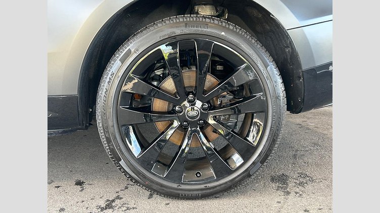 2024 認定中古車 Land Rover Range Rover Sport カルパチアングレイ D300マイルドハイブリッド スタンダードホイールベース Dynamic SE