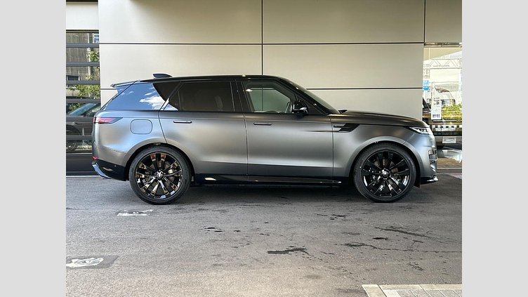 2024 認定中古車 Land Rover Range Rover Sport カルパチアングレイ D300マイルドハイブリッド スタンダードホイールベース Dynamic SE