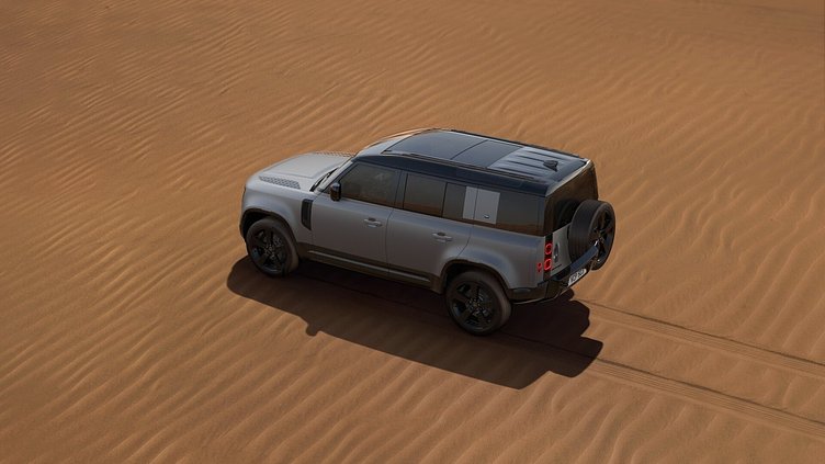 2022 認定中古車 Land Rover Defender 110 アイガーグレイ D300 AWD（AT） X-DYNAMIC HSE