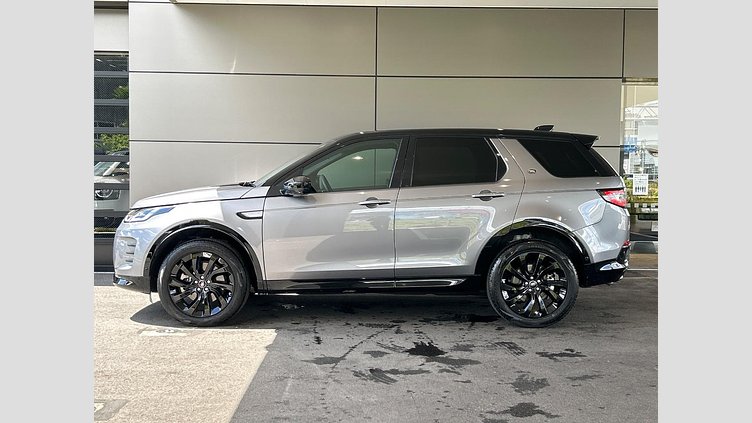 2024 認定中古車 Land Rover Discovery Sport アイガーグレイ D200マイルドハイブリッド（ディーゼル） 標準ホイール Dynamic SE