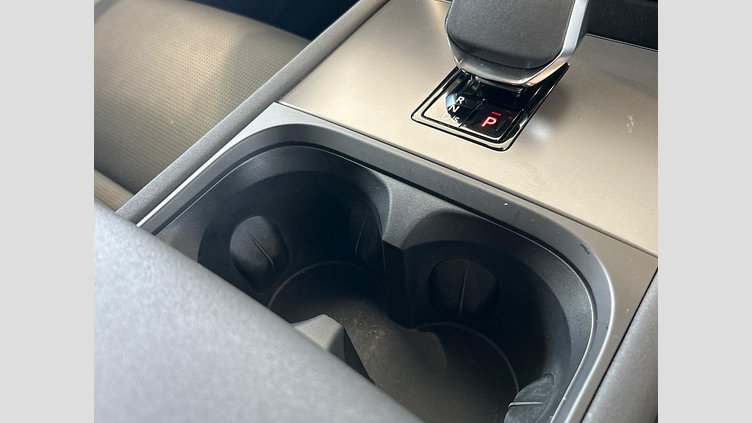 2024 認定中古車 Land Rover Discovery Sport アイガーグレイ D200マイルドハイブリッド（ディーゼル） 標準ホイール Dynamic SE