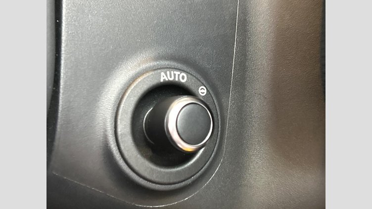 2024 認定中古車 Land Rover Discovery Sport アイガーグレイ D200マイルドハイブリッド（ディーゼル） 標準ホイール Dynamic SE