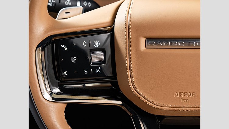 2025 認定中古車 Land Rover Range Rover Sport サントリーニブラック D300マイルドハイブリッド スタンダードホイールベース Dynamic SE