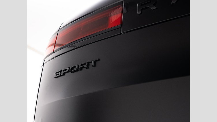 2025 認定中古車 Land Rover Range Rover Sport サントリーニブラック D300マイルドハイブリッド スタンダードホイールベース Dynamic SE