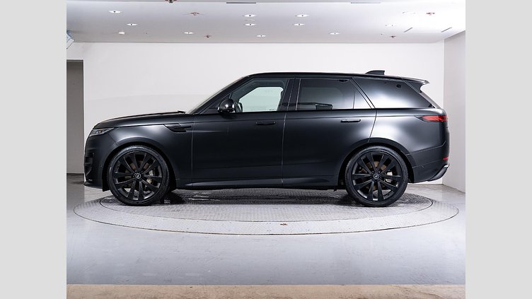 2025 認定中古車 Land Rover Range Rover Sport サントリーニブラック D300マイルドハイブリッド スタンダードホイールベース Dynamic SE