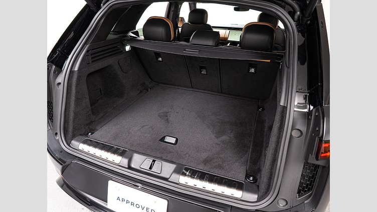 2025 認定中古車 Land Rover Range Rover Sport サントリーニブラック D300マイルドハイブリッド スタンダードホイールベース Dynamic SE