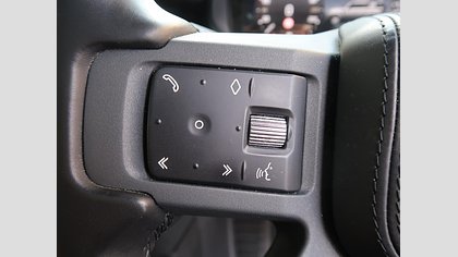 Defender 110 29