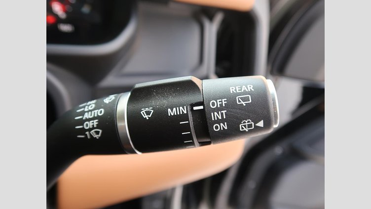 2023 認定中古車 Land Rover Defender 110 サントリーニブラック D300 AWD（AT） X-DYNAMIC HSE