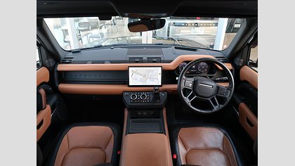 Defender 110 12