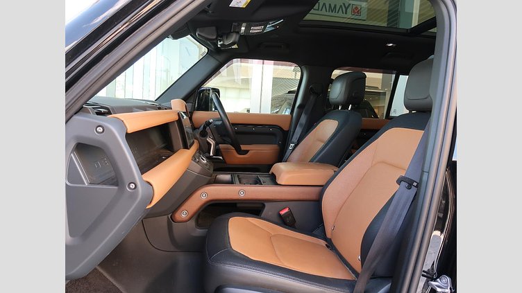 2023 認定中古車 Land Rover Defender 110 サントリーニブラック D300 AWD（AT） X-DYNAMIC HSE
