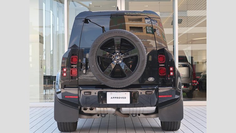 2023 認定中古車 Land Rover Defender 110 サントリーニブラック D300 AWD（AT） X-DYNAMIC HSE