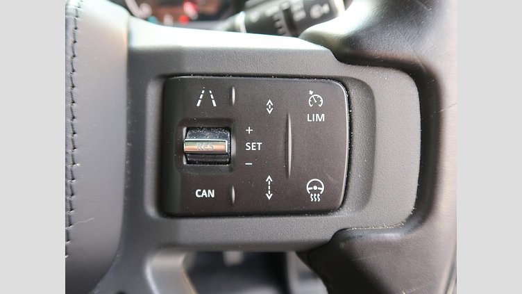 2023 認定中古車 Land Rover Defender 110 サントリーニブラック D300 AWD（AT） X-DYNAMIC HSE