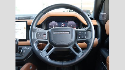 Defender 110 34