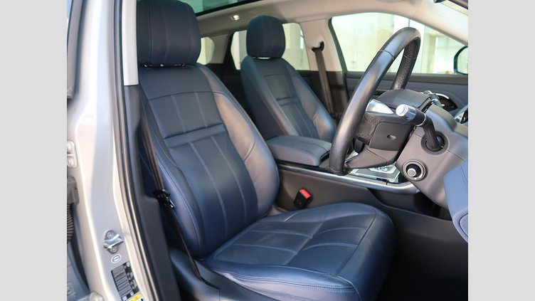 2019 認定中古車 Land Rover Range Rover Evoque ソウルパールシルバー P250 SE