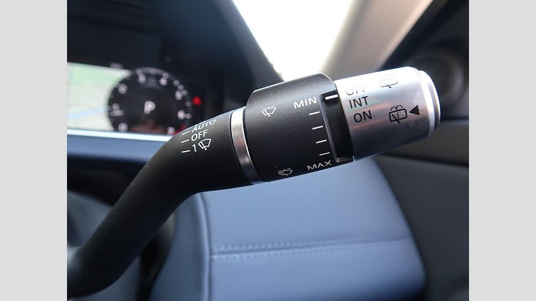 2019 認定中古車 Land Rover Range Rover Evoque ソウルパールシルバー P250 SE