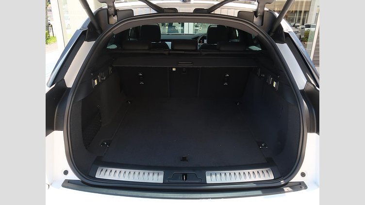 2023 認定中古車 Land Rover Range Rover Velar オストゥーニパールホワイト D200マイルドハイブリッド（ディーゼル） Standard Wheelbase Dynamic SE