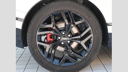 Range Rover Velar 11