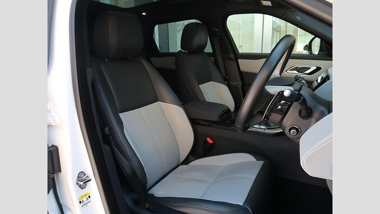 2023 認定中古車 Land Rover Range Rover Velar オストゥーニパールホワイト D200マイルドハイブリッド（ディーゼル） Standard Wheelbase Dynamic SE