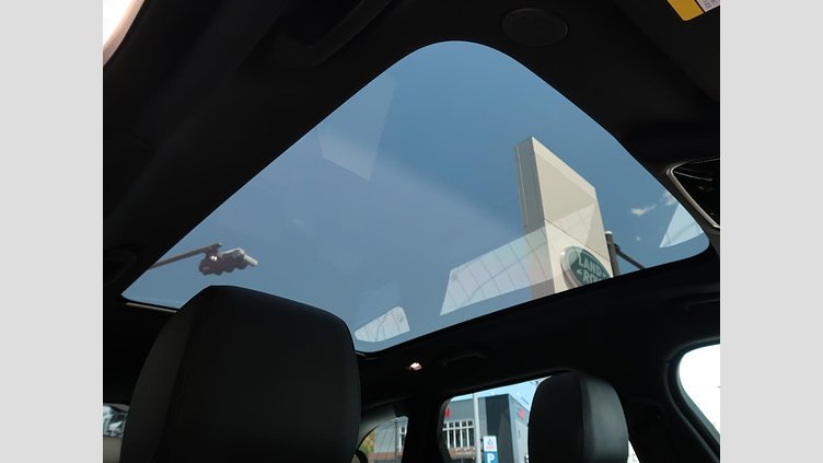 2023 認定中古車 Land Rover Range Rover Velar オストゥーニパールホワイト D200マイルドハイブリッド（ディーゼル） Standard Wheelbase Dynamic SE