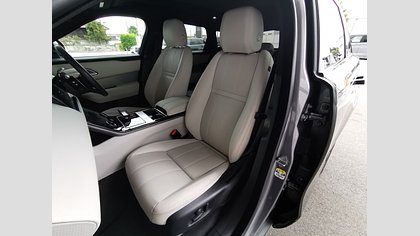 Range Rover Velar 2