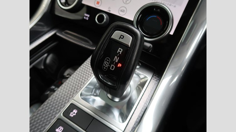 2020 認定中古車 Land Rover Range Rover Sport ユーロンホワイト INGENIUM 3.0L 6気筒ディーゼル MHEV 300PS HSE DYNAMIC