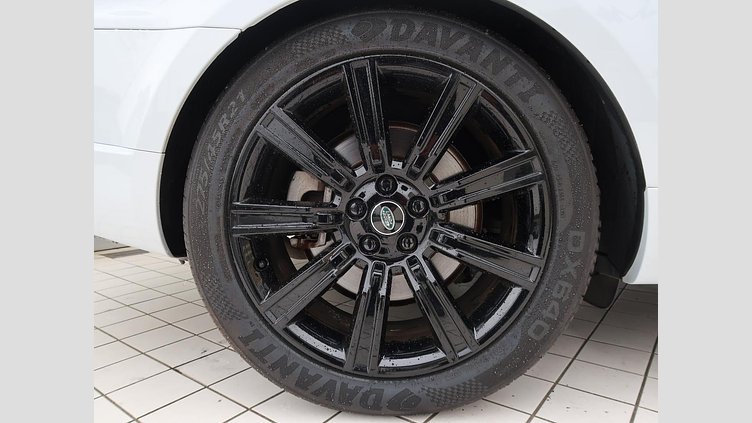 2020 認定中古車 Land Rover Range Rover Sport ユーロンホワイト INGENIUM 3.0L 6気筒ディーゼル MHEV 300PS HSE DYNAMIC
